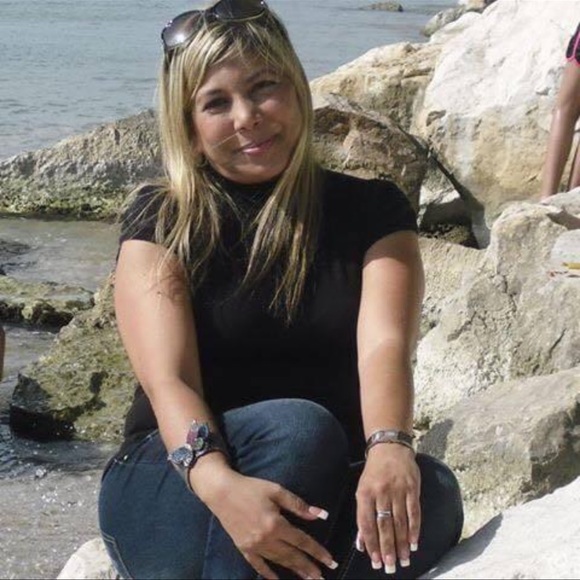 Meet your Posher, Sonialee - Picture 8 of 16